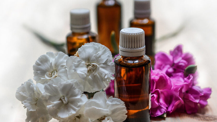 Domowe sposoby na wzmacnianie rzęs