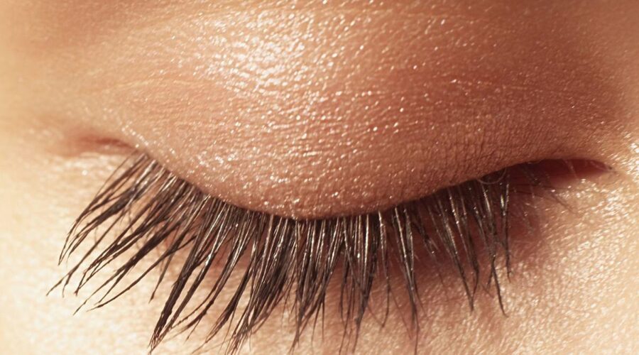 Witaminy wspomagające wzrost rzęs