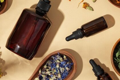 Zioła wspomagające gęstość rzęs