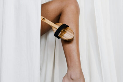 Stopy warte uśmiechu. Jak naturalna pielęgnacja może zmienić Twoją codzienność